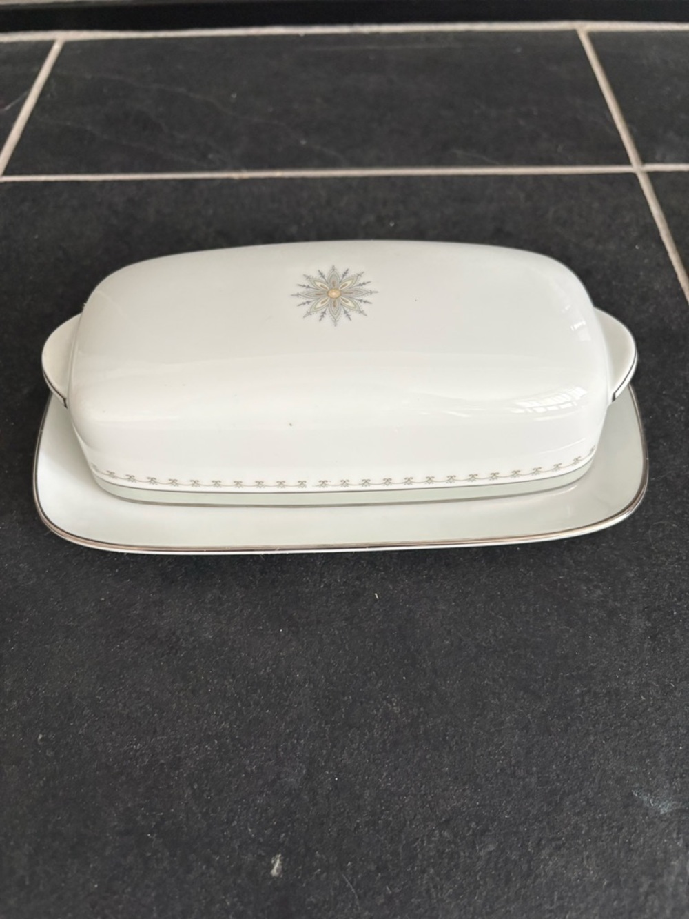 Noritake White Porcelain Butter Dish with Silver and Gold Starburst Accent